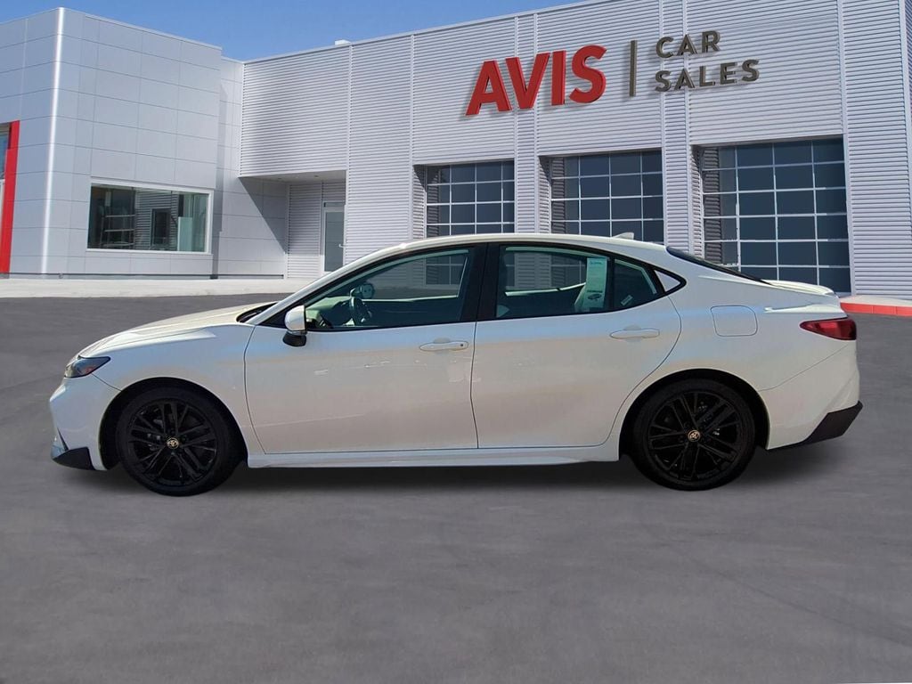 Thumbnail: 2025 Toyota Camry - 10