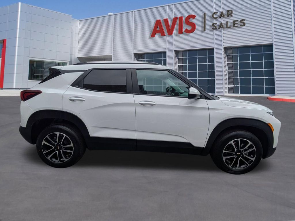 Thumbnail: 2025 Chevrolet TrailBlazer - 5