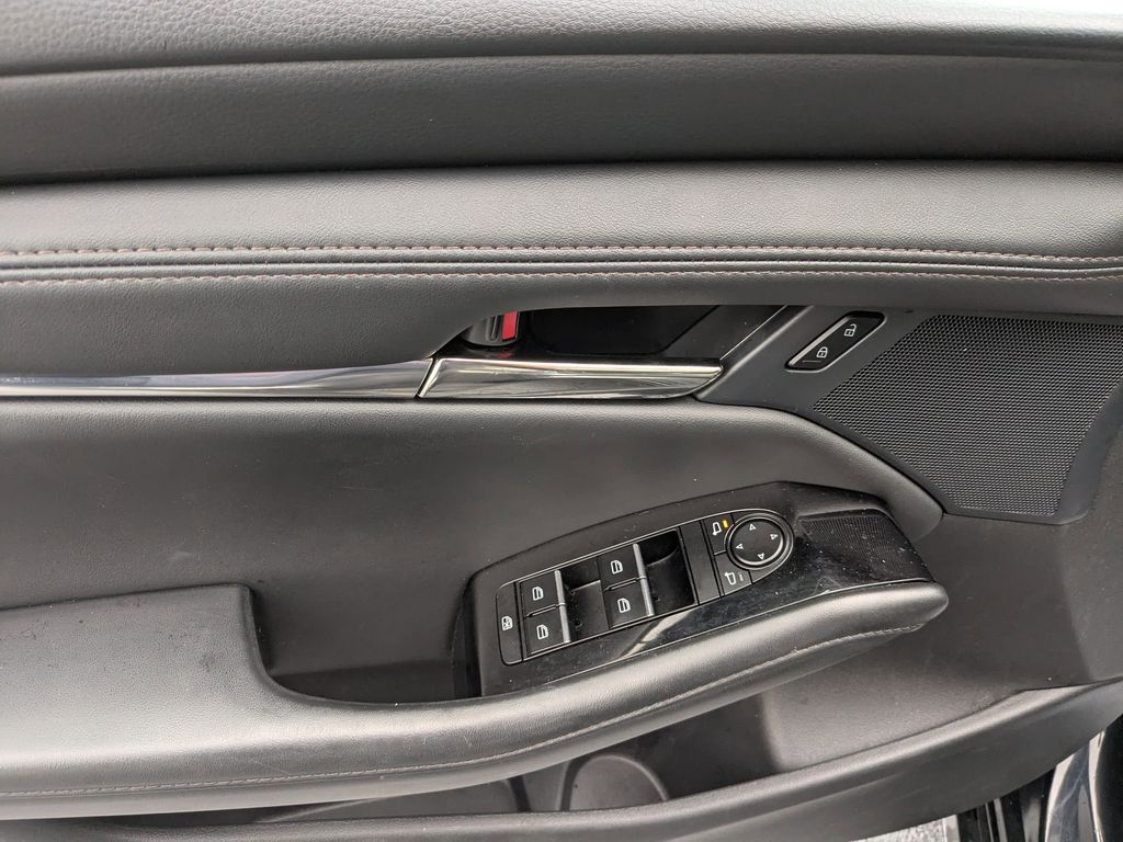 Thumbnail: 2025 Mazda Mazda3 - 10