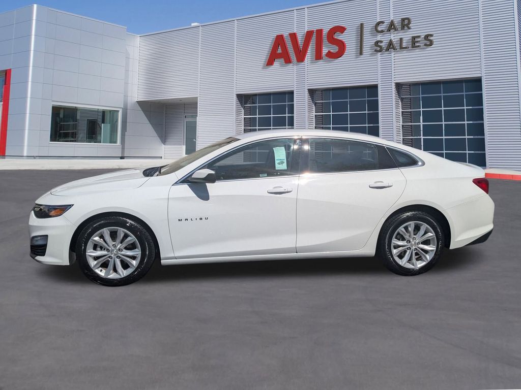 Thumbnail: 2024 Chevrolet Malibu - 10