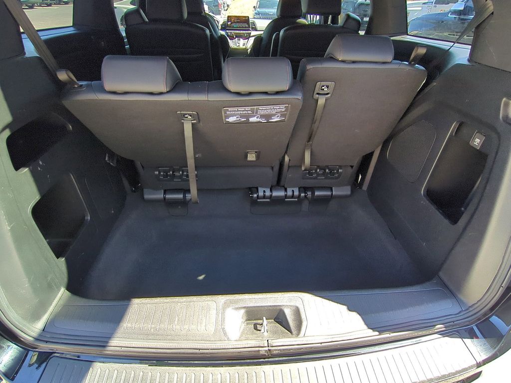 Thumbnail: 2025 Honda Odyssey - 28