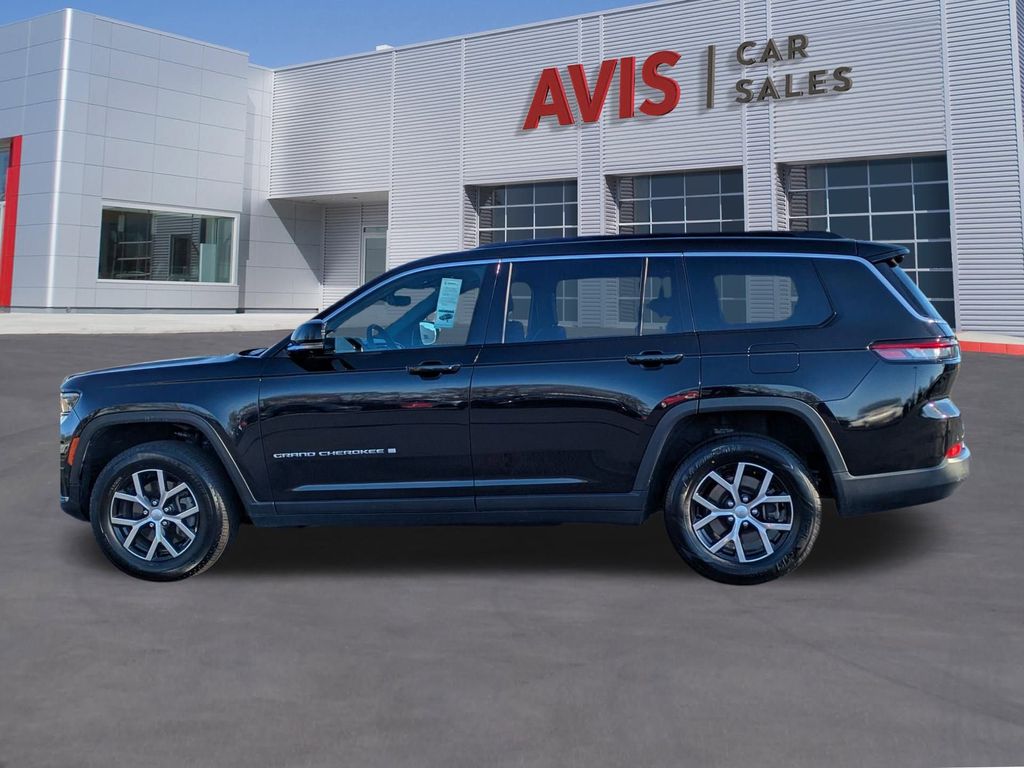 Thumbnail: 2024 Jeep Grand Cherokee L - 10