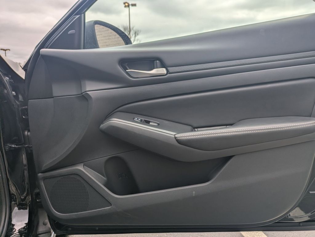 Thumbnail: 2025 Nissan Altima - 28