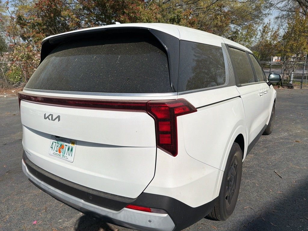 Thumbnail: 2025 Kia Carnival - 5