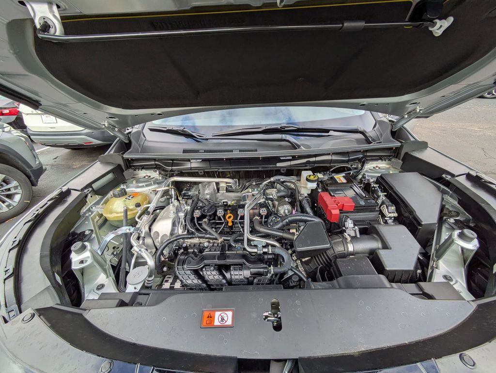 Thumbnail: 2025 Mitsubishi Outlander - 32