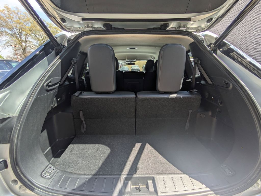 Thumbnail: 2025 Mitsubishi Outlander - 28