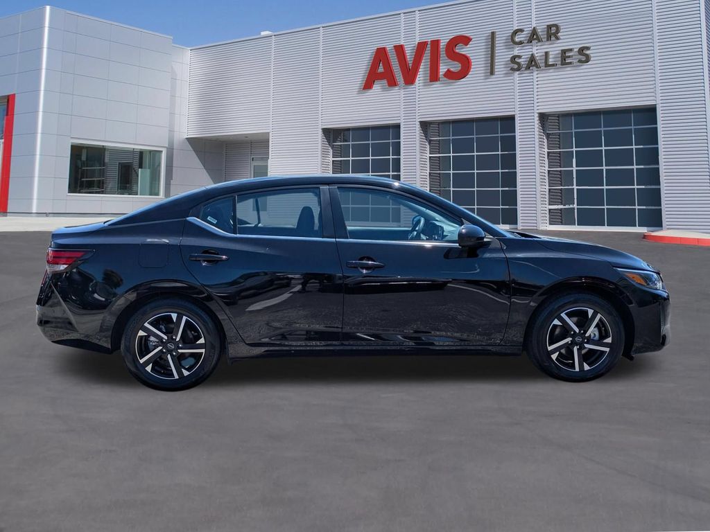 Thumbnail: 2025 Nissan Sentra - 5