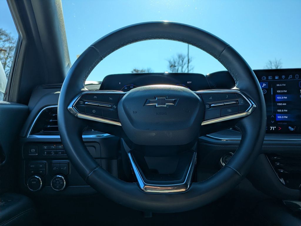 Thumbnail: 2025 Chevrolet Tahoe - 22