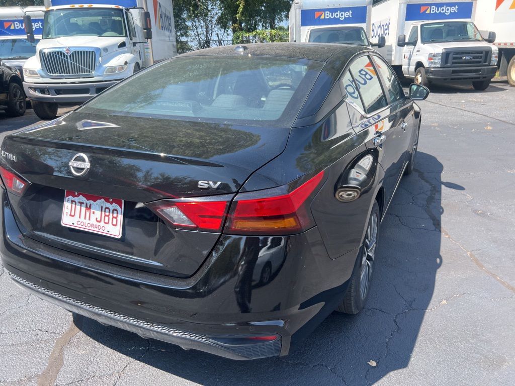 Thumbnail: 2024 Nissan Altima - 9