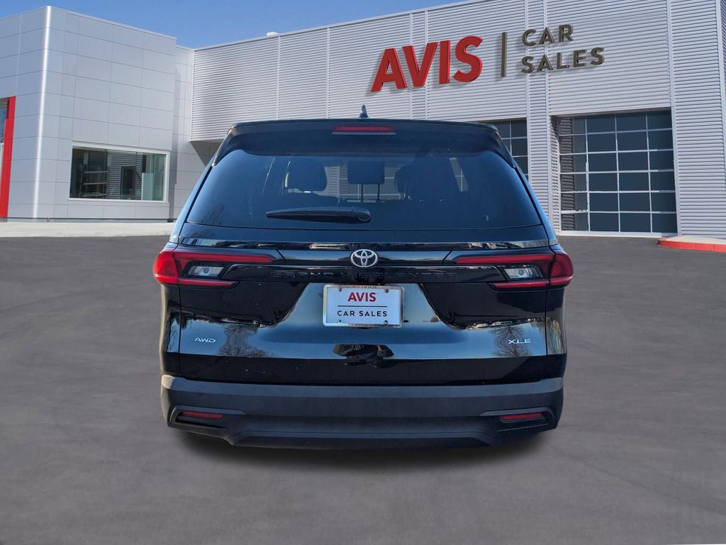 Thumbnail: 2025 Toyota Grand Highlander - 7
