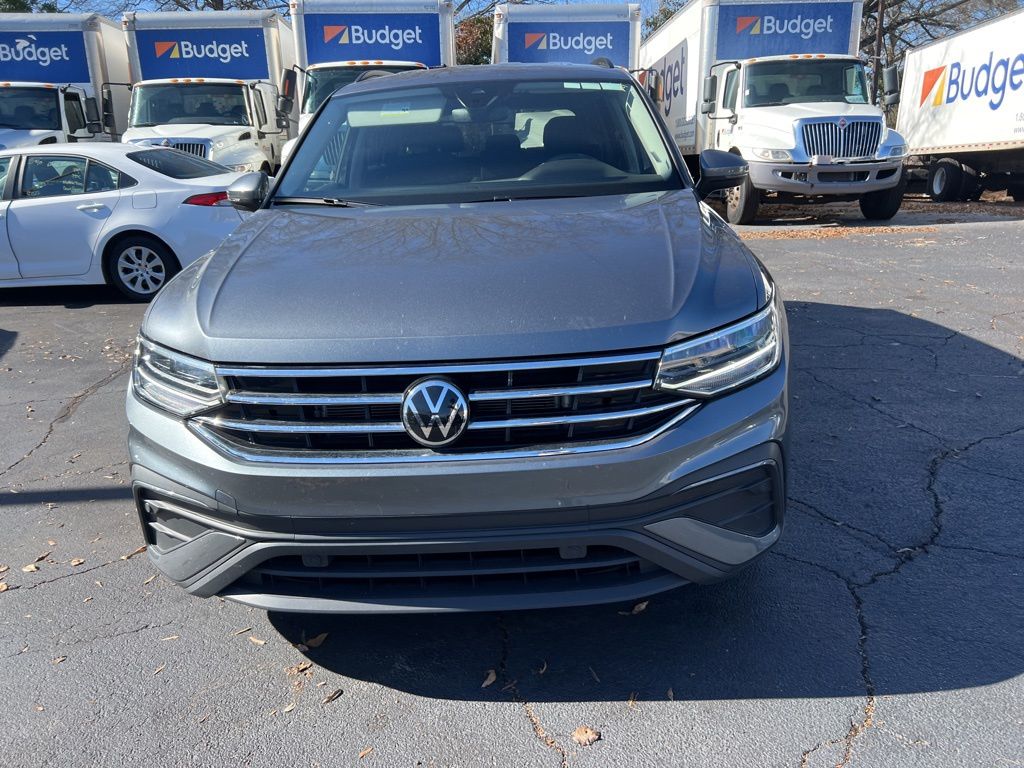Thumbnail: 2024 Volkswagen Tiguan - 2