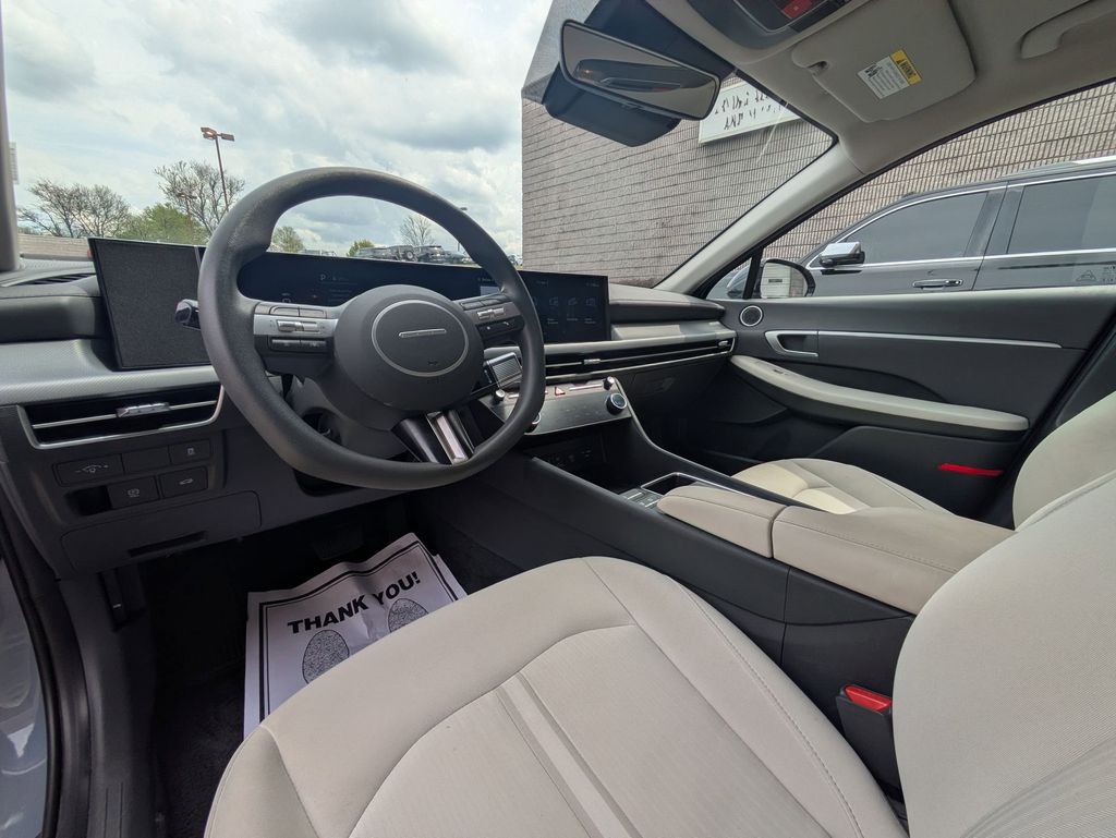 Thumbnail: 2025 Hyundai Sonata - 15