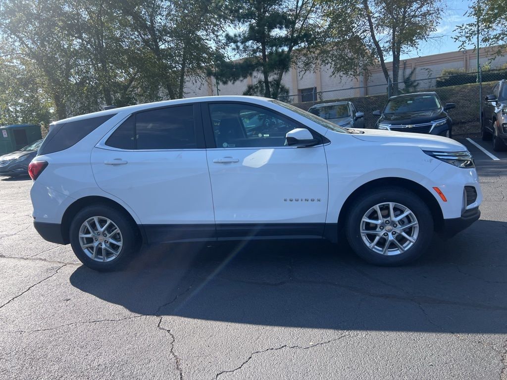 Thumbnail: 2024 Chevrolet Equinox - 8