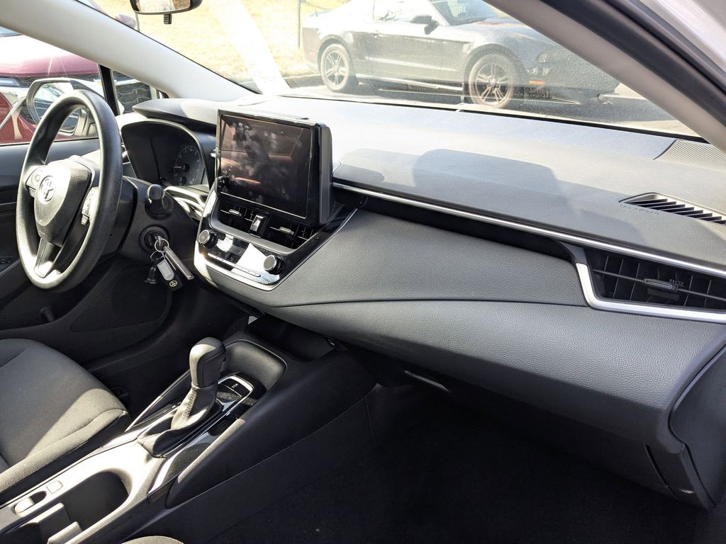 Thumbnail: 2024 Toyota Corolla - 31