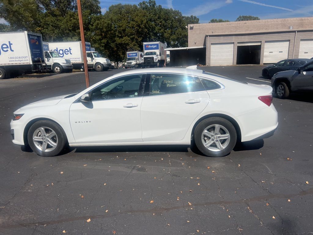 Thumbnail: 2024 Chevrolet Malibu - 6