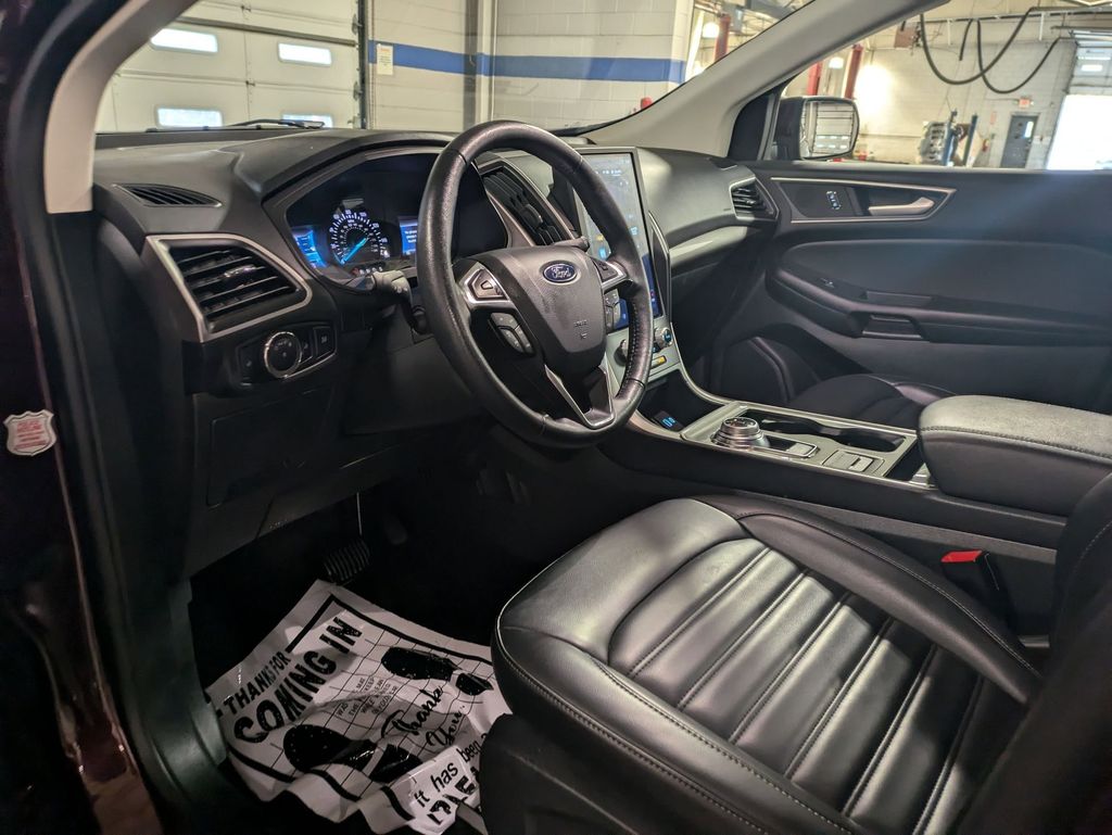 2024 Ford Edge  14