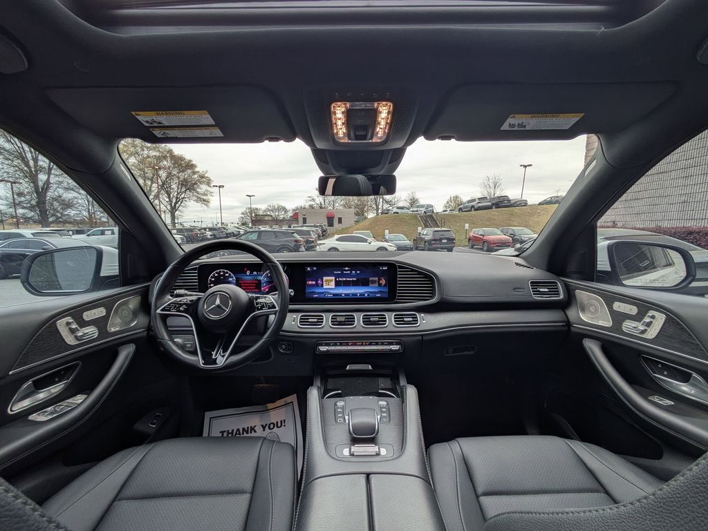 Thumbnail: 2025 Mercedes-Benz GLS - 26