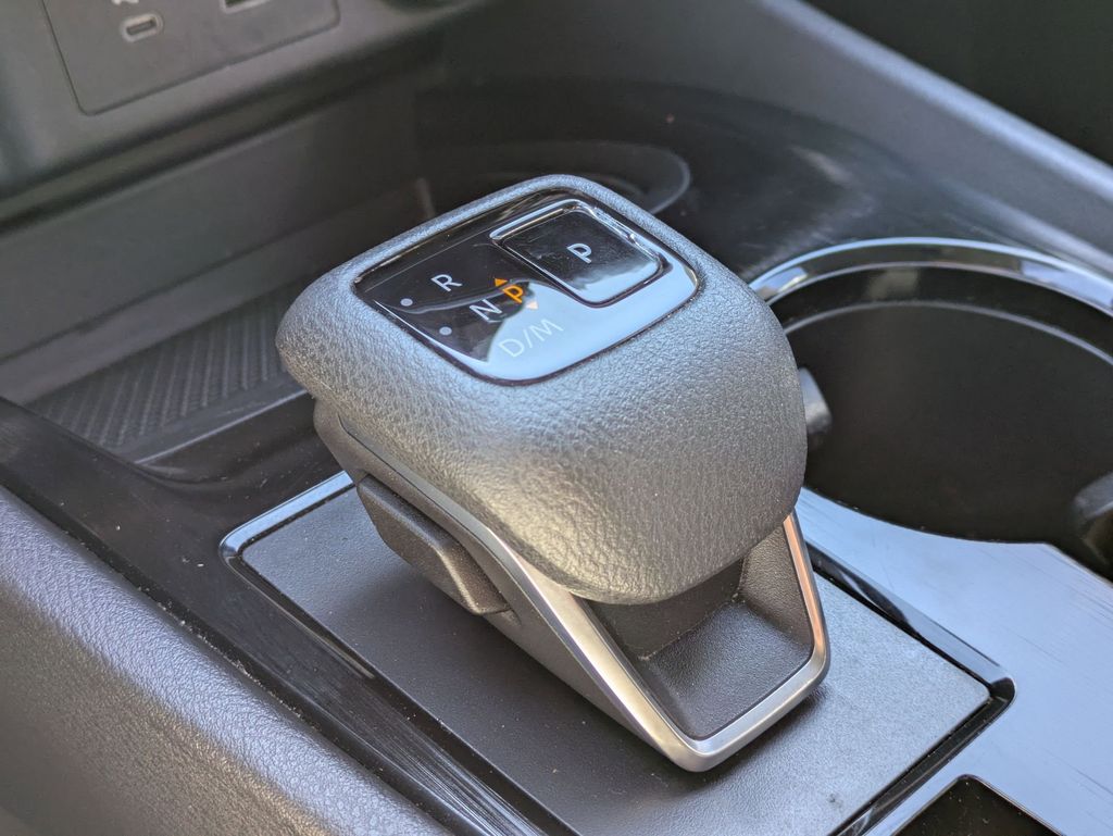 Thumbnail: 2023 Nissan Rogue - 17