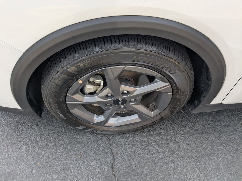 Thumbnail: 2025 Kia K4 - 31