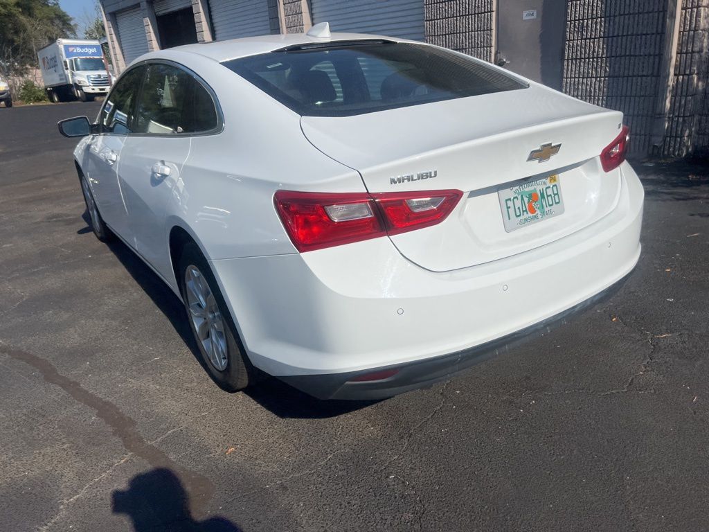 Thumbnail: 2024 Chevrolet Malibu - 11