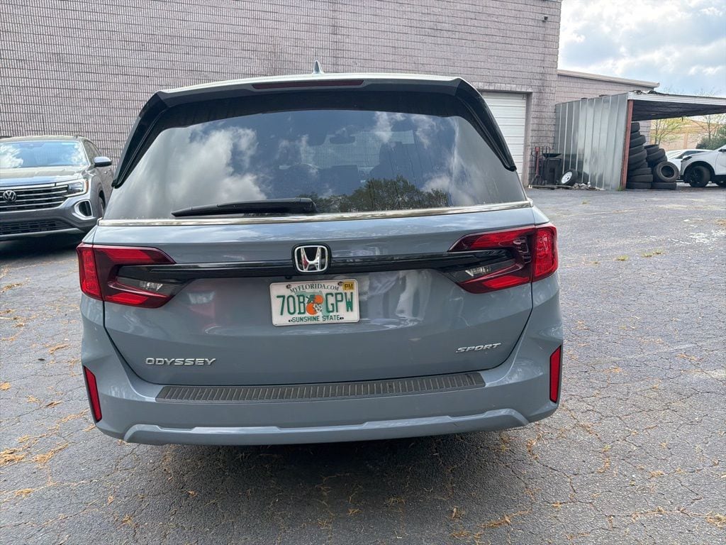Thumbnail: 2025 Honda Odyssey - 7