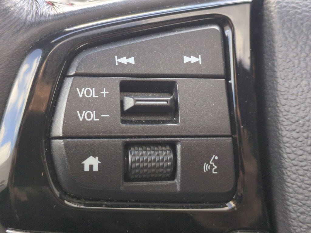 Thumbnail: 2025 Honda Odyssey - 21