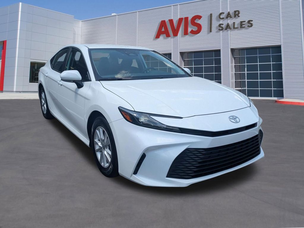 Thumbnail: 2025 Toyota Camry - 3