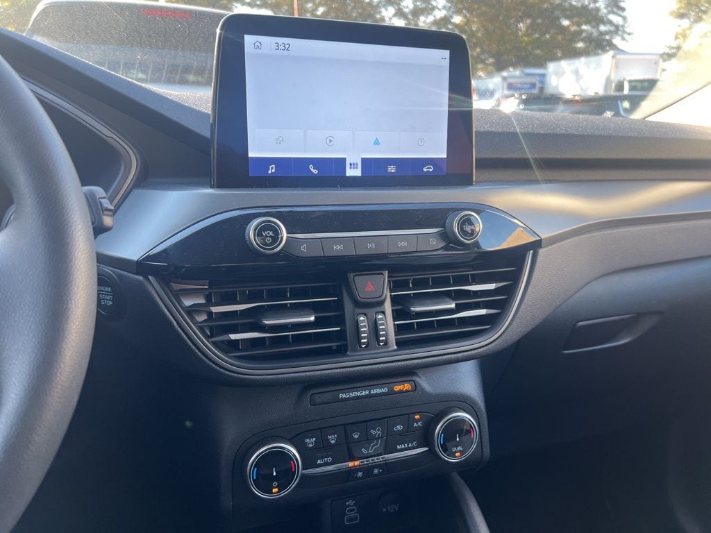 Thumbnail: 2025 Ford Escape - 5