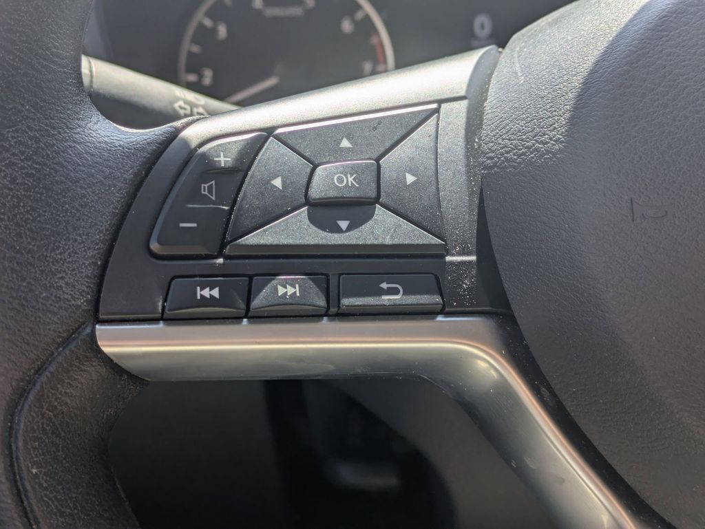 Thumbnail: 2025 Nissan Altima - 22