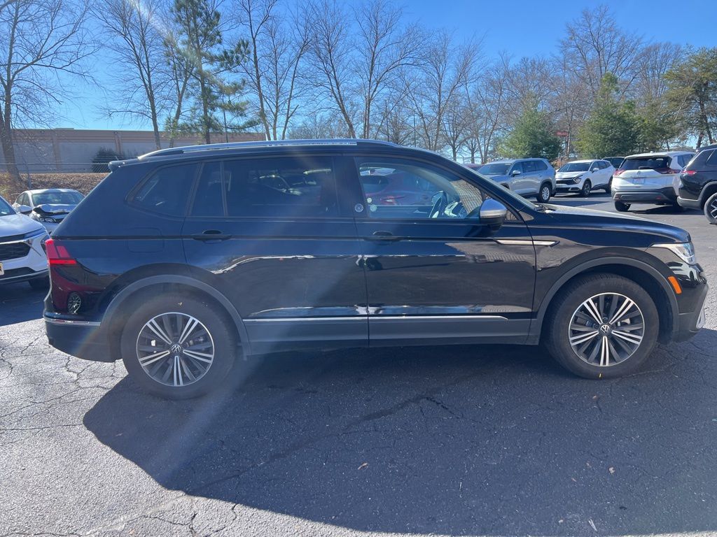 Thumbnail: 2024 Volkswagen Tiguan - 4