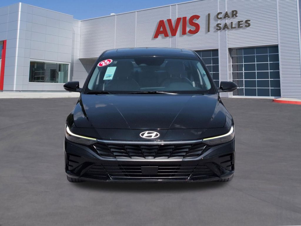 Thumbnail: 2025 Hyundai Elantra - 2
