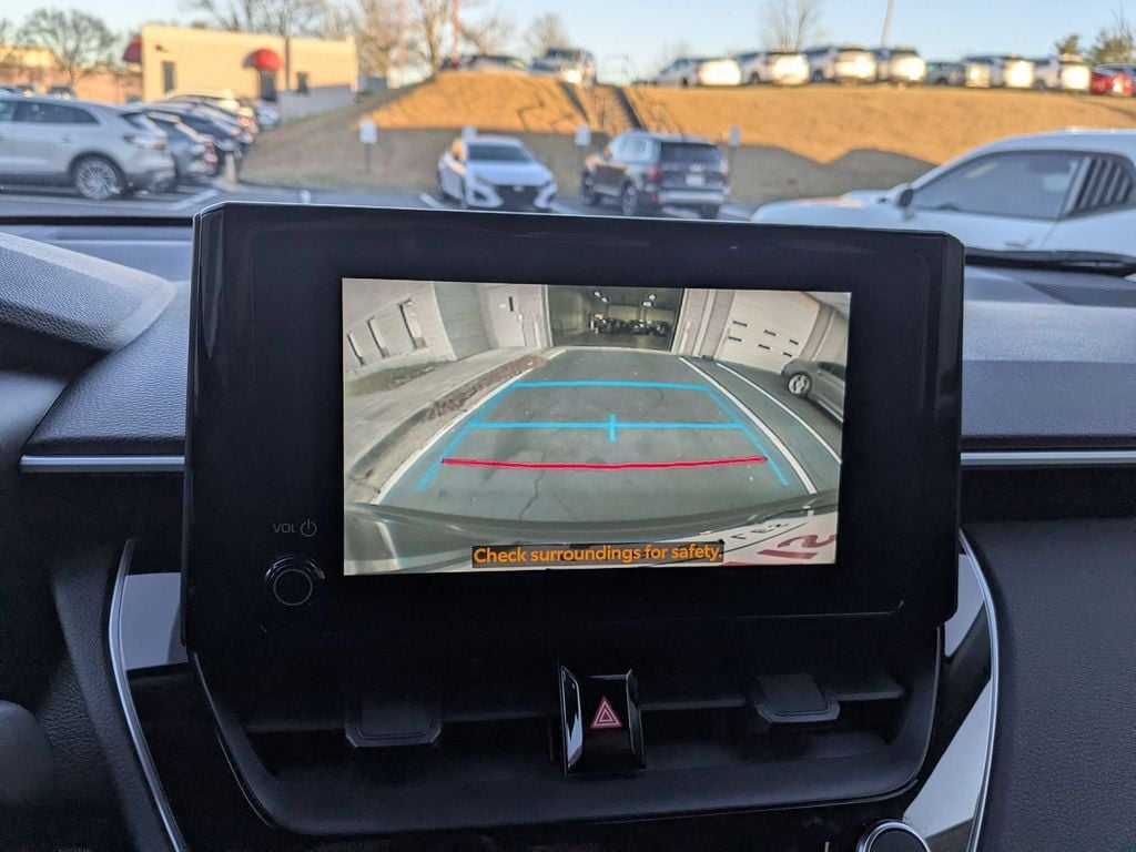 Thumbnail: 2025 Toyota Corolla Cross - 19