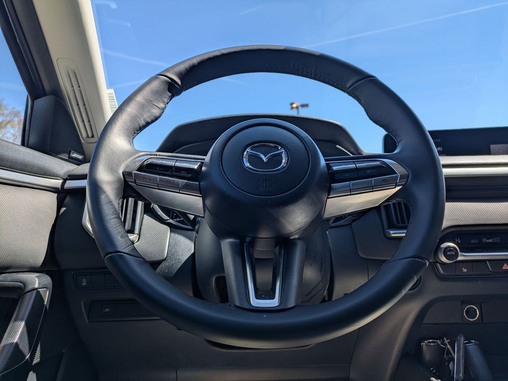 Thumbnail: 2025 Mazda CX-50 - 22