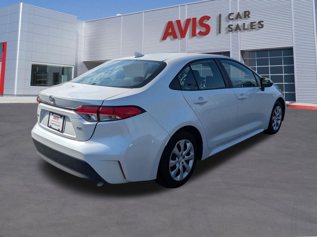 Thumbnail: 2024 Toyota Corolla - 6