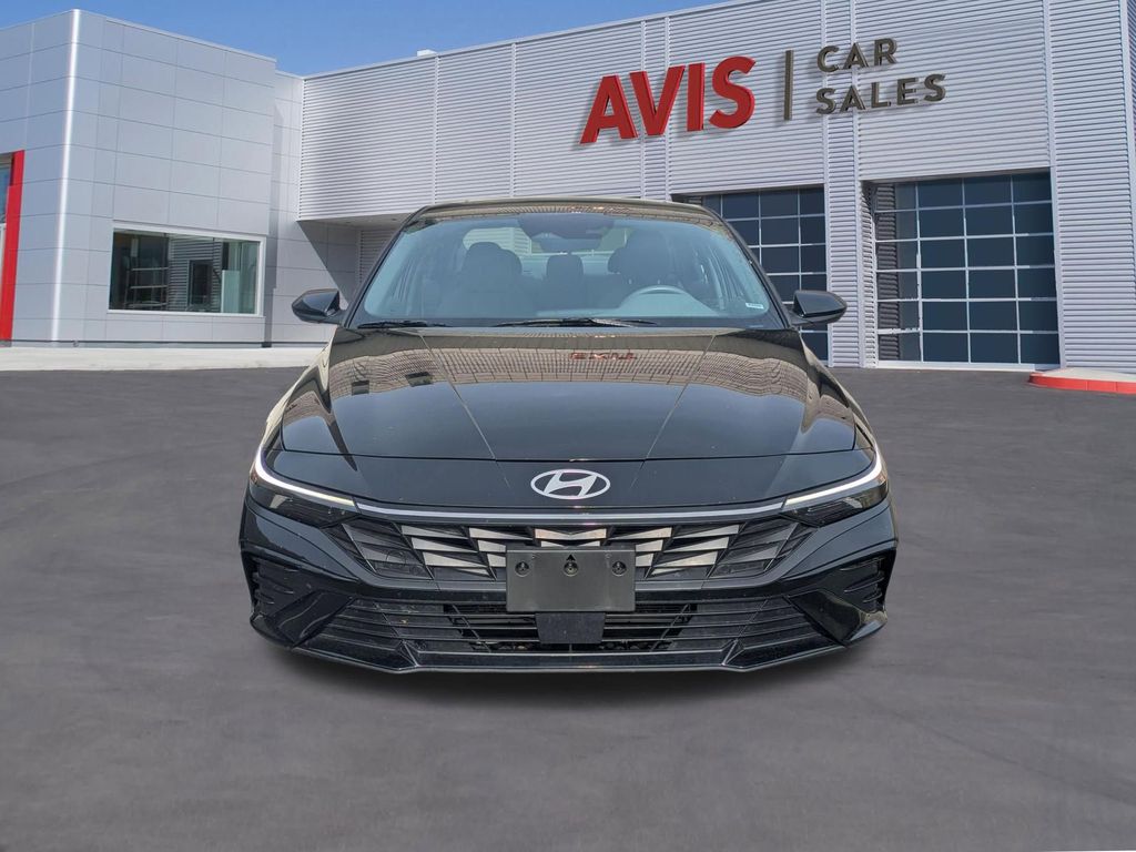 Thumbnail: 2025 Hyundai Elantra - 2