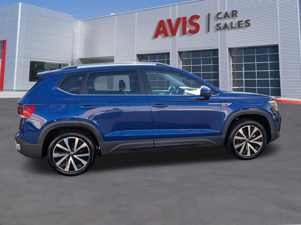 Thumbnail: 2024 Volkswagen Taos - 5