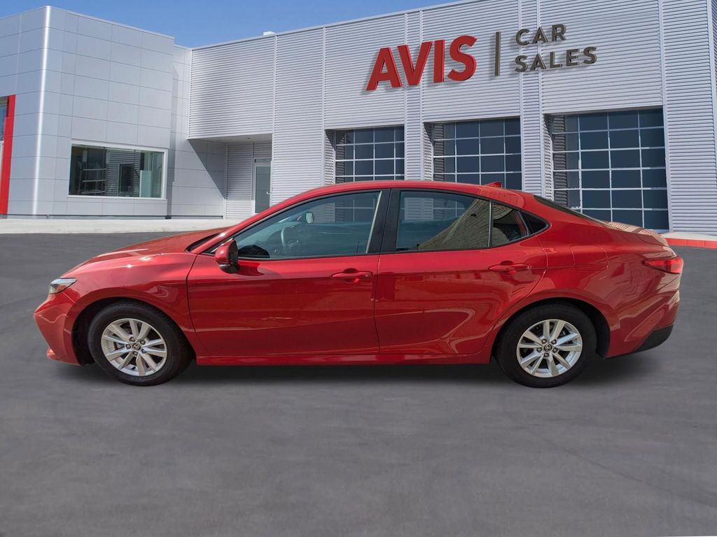 Thumbnail: 2025 Toyota Camry - 10