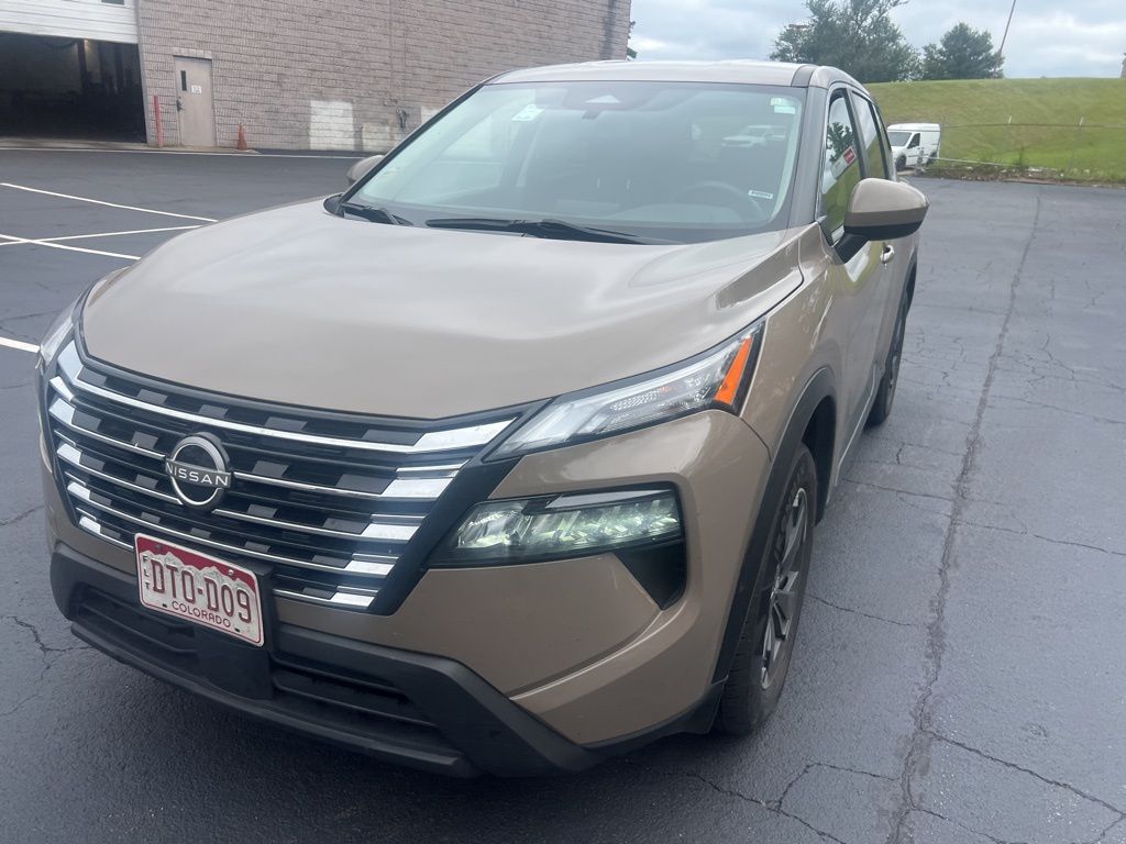 Thumbnail: 2024 Nissan Rogue - 1