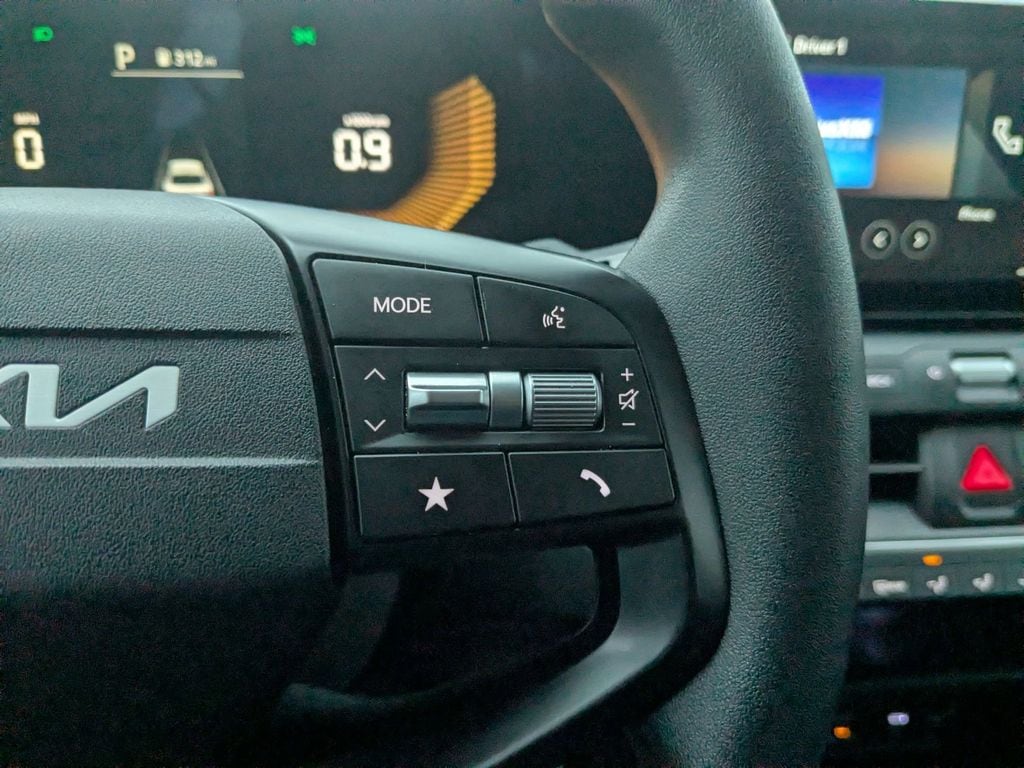 Thumbnail: 2025 Kia K4 - 18