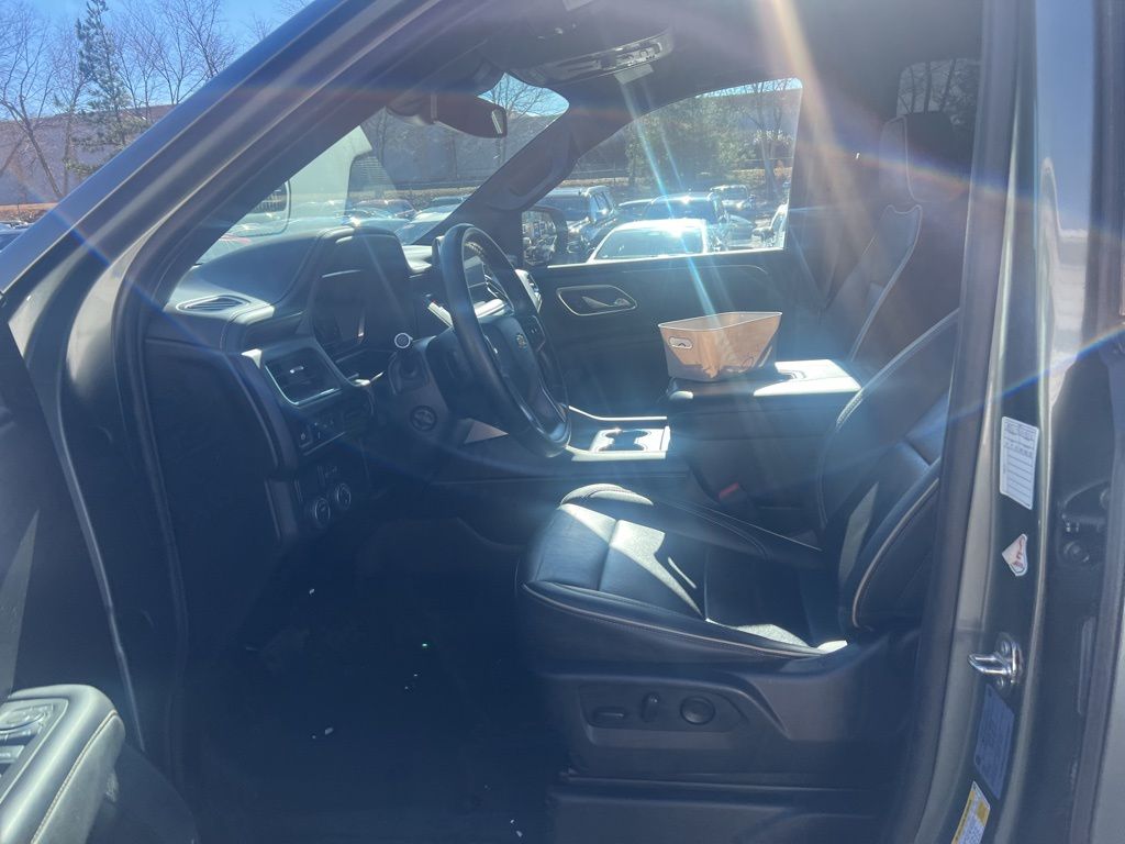 Thumbnail: 2024 Chevrolet Tahoe - 5