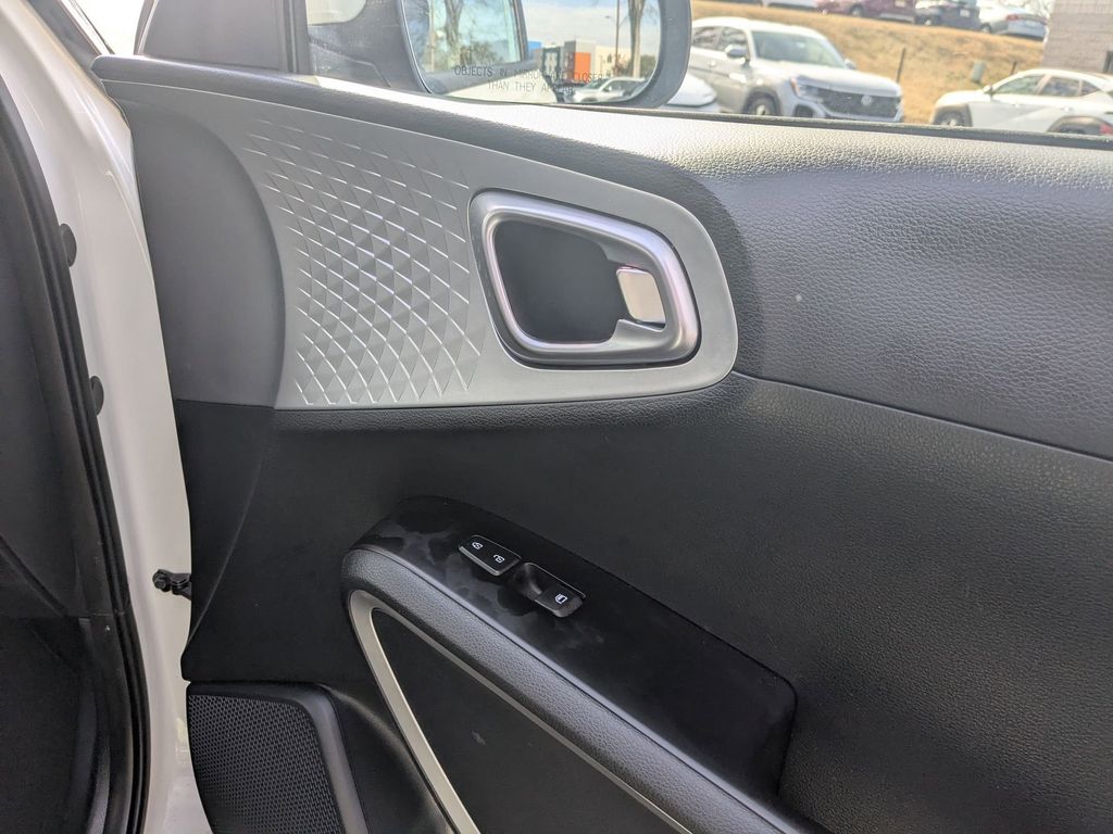 Thumbnail: 2024 Kia Soul - 33