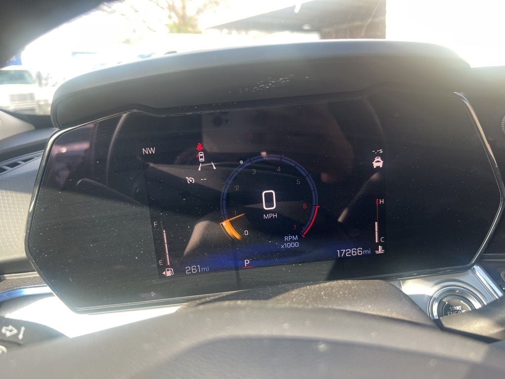 Thumbnail: 2025 Chevrolet Trax - 8