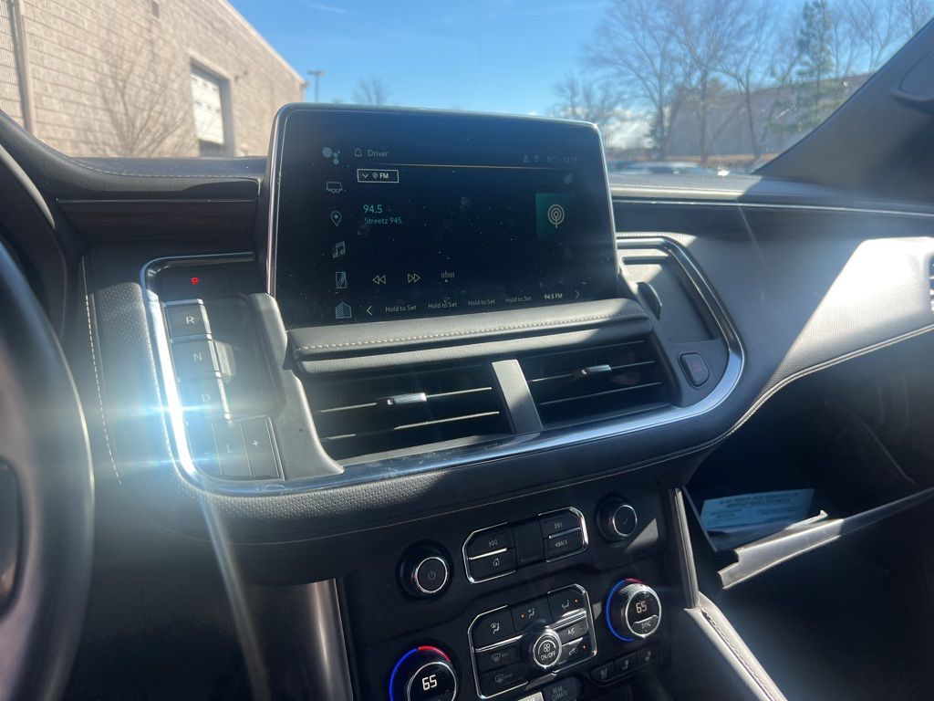 Thumbnail: 2024 Chevrolet Tahoe - 4