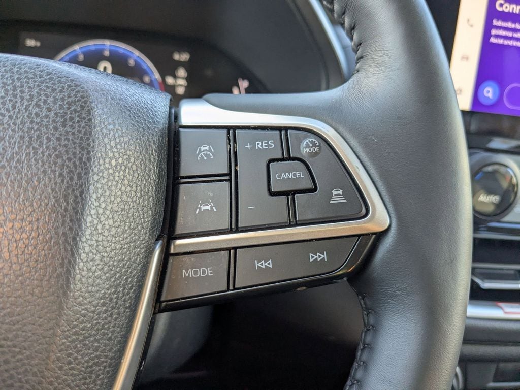 Thumbnail: 2025 Toyota Grand Highlander - 23