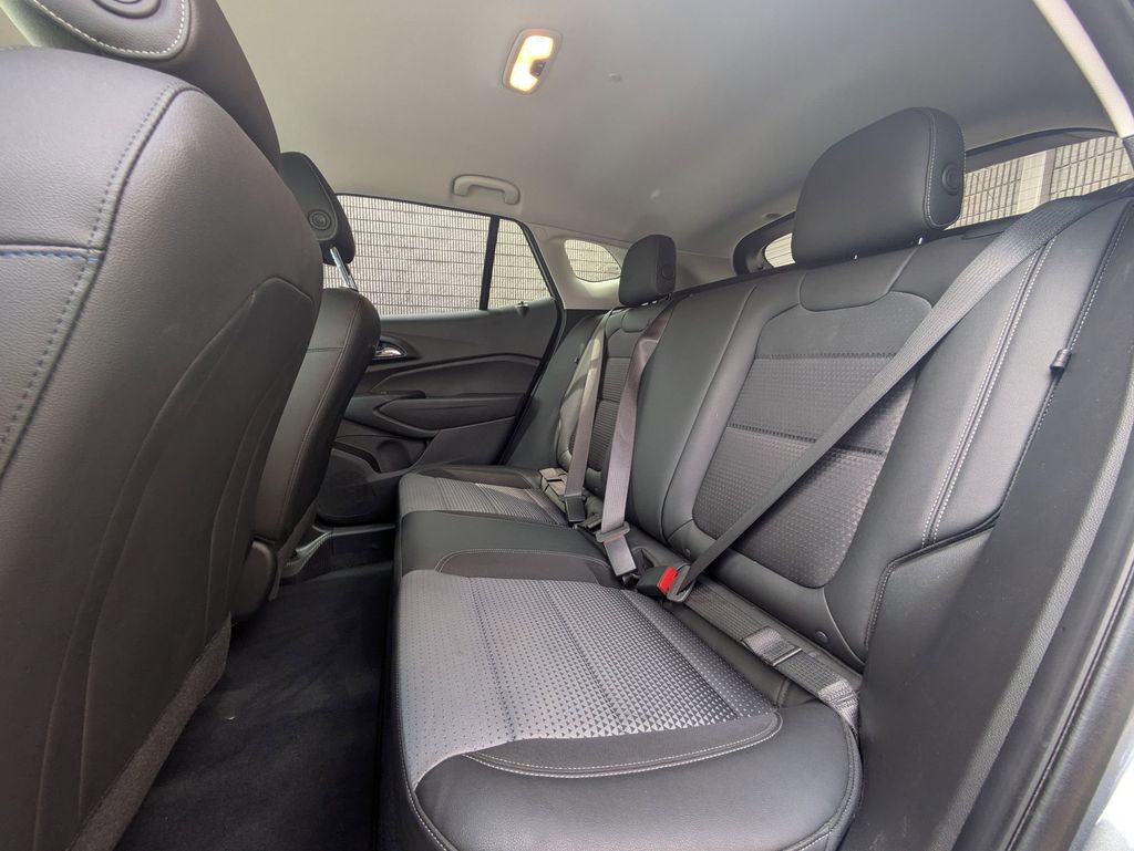 Thumbnail: 2025 Chevrolet Trax - 26