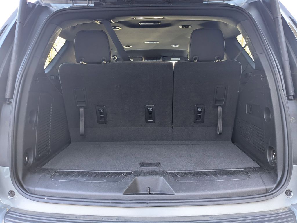 Thumbnail: 2024 Chevrolet Tahoe - 30