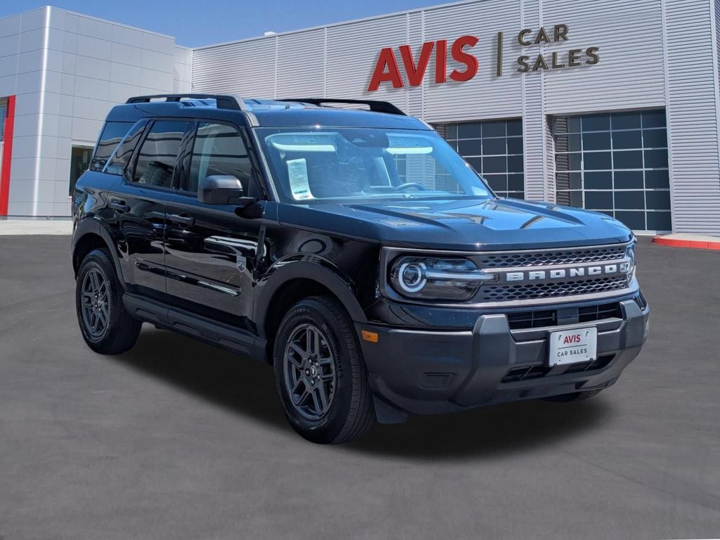 Thumbnail: 2025 Ford Bronco Sport - 3