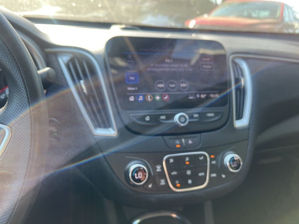 Thumbnail: 2024 Chevrolet Malibu - 5
