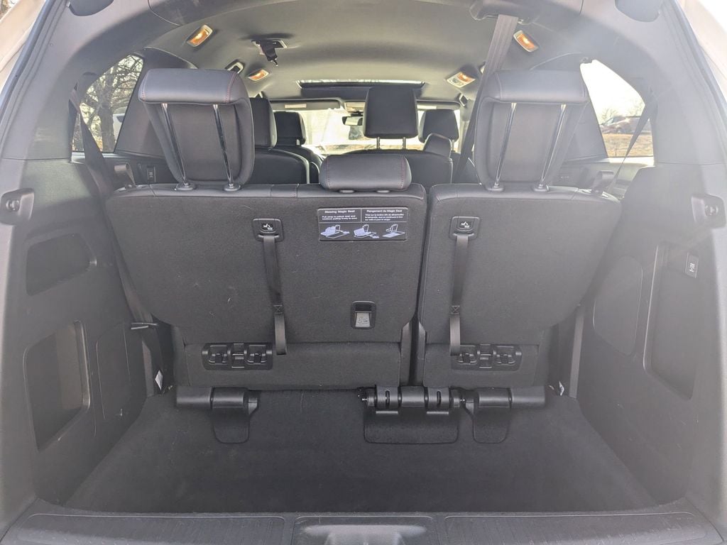 Thumbnail: 2025 Honda Odyssey - 26