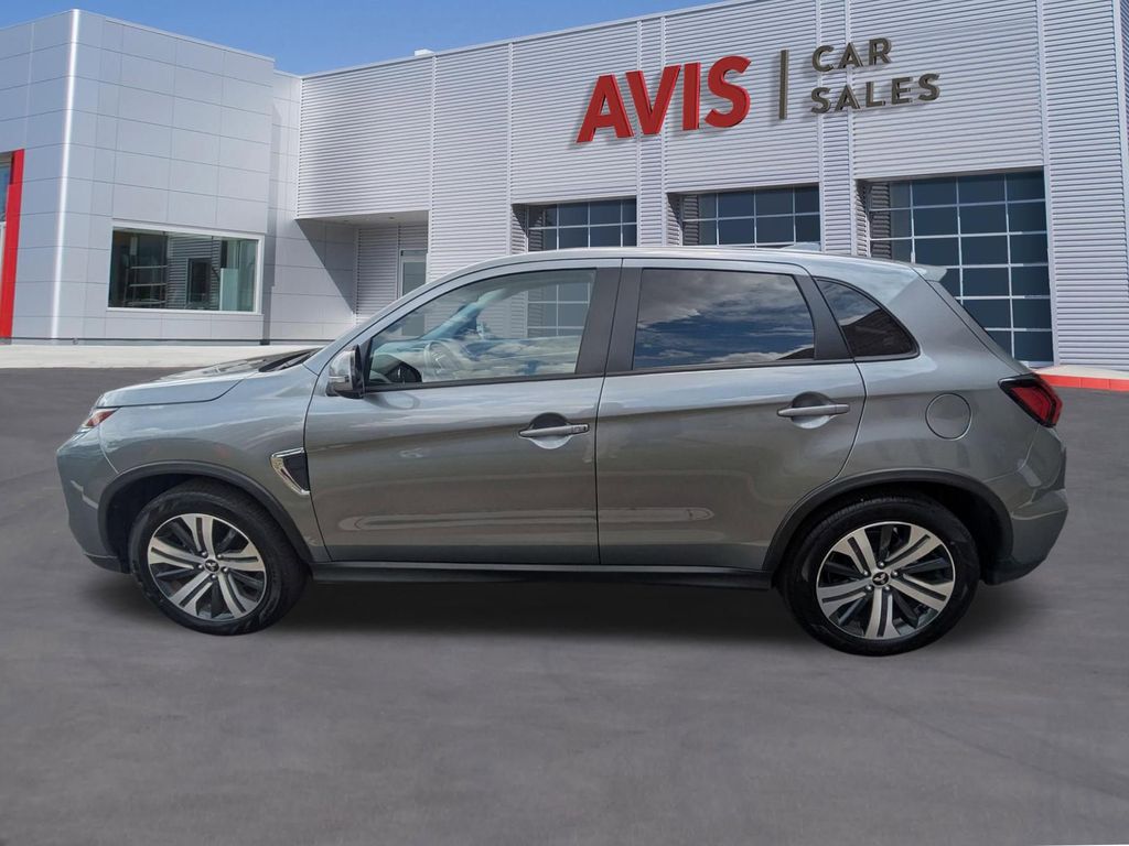 Thumbnail: 2025 Mitsubishi Outlander Sport - 10